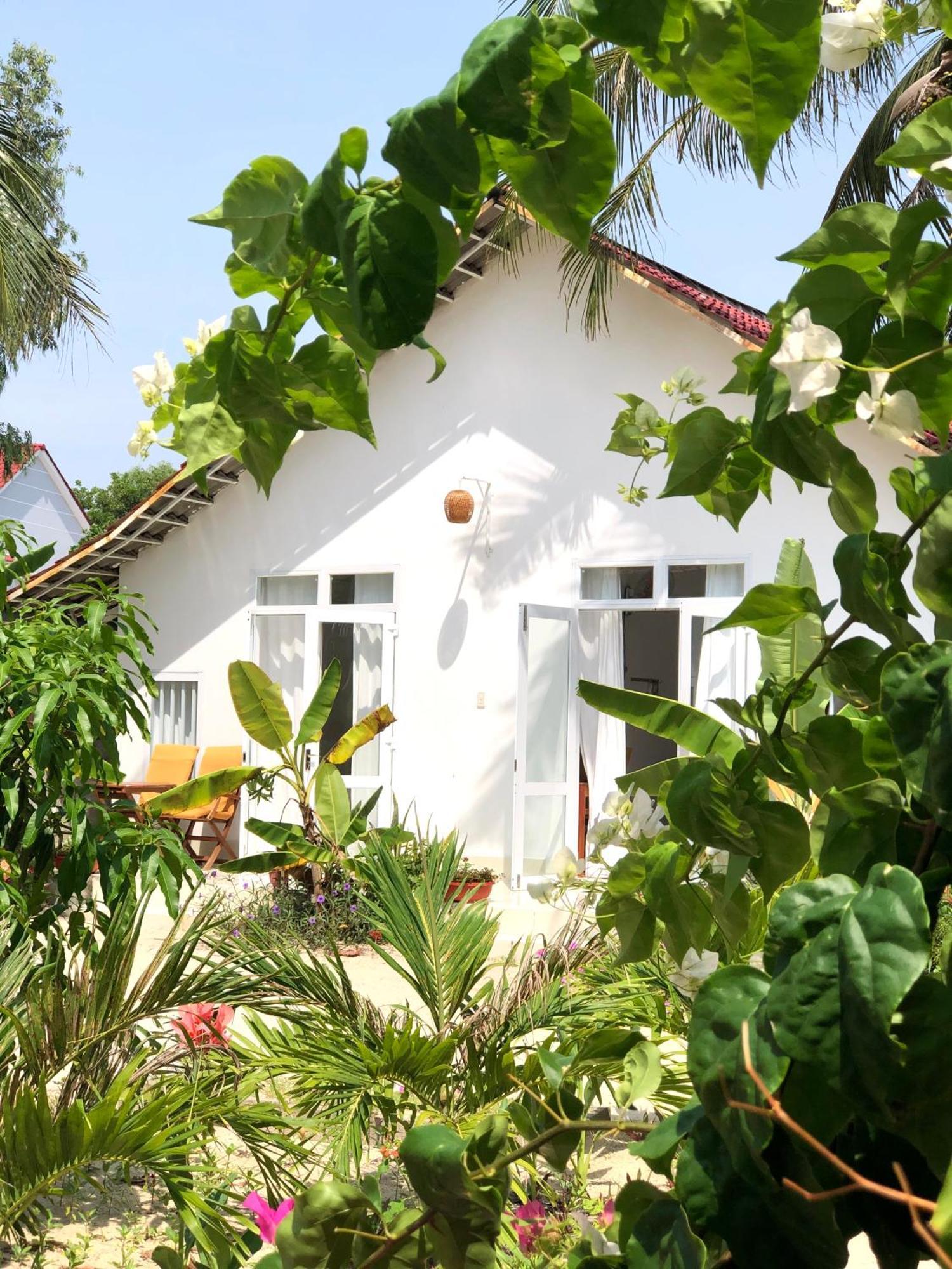 Robinson Beach Bungalow Vinh Hoa Exterior foto